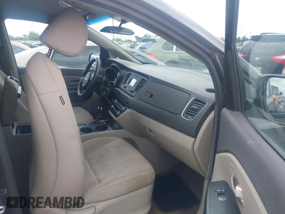 2015 Kia Sedona LX with VIN KNDMB5C16F6065437, listed as a IAAI auction lot 42079430 with 149,991 mi miles and . Bid and sale history available at DreamBid. Image 5.