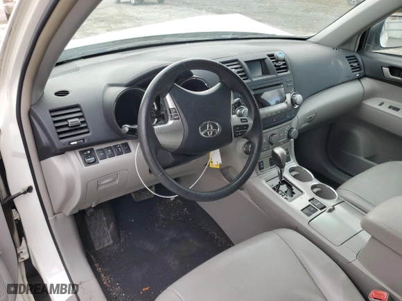 2011 Toyota Highlander with VIN 5TDZA3EH2BS012171, listed as a Copart auction lot 36656033 with 109,361 mi miles and Salvage Title. Bid and sale history available at carsss.com. Image 8.