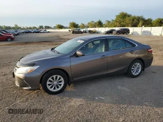 2017 Toyota Camry XLE z VIN 4T1BF1FKXHU629769, wystawiony jako Copart lot #73099454 z przebiegiem 118 730 mil mil oraz Szkoda całkowita • Salvage title. Historia ofert i sprzedaży dostępna na DreamBid. Obrazek 1.