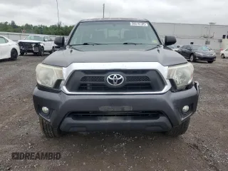 2015 Toyota Tacoma with VIN 3TMLU4EN6FM203591, listed as a Copart auction lot 58518185 with 149,729 mi miles and Salvage title. Bid and sale history available at DreamBid. Image 5.