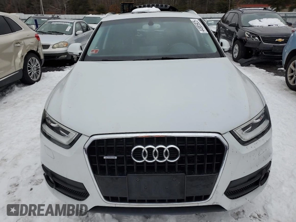 2015 Audi Q3 2.0T Prestige with VIN WA1GFCFS0FR001459, listed as a Copart auction lot 44885925 with 141,928 mi miles and Salvage Title. Bid and sale history available at carsss.com. Image 5.