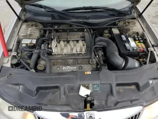 2001 Lincoln Continental with VIN 1LNHM97V41Y633841, listed as a Copart auction lot 86695664 with 166,931 mi miles and Salvage Title. Bid and sale history available at carsss.com. Image 11.