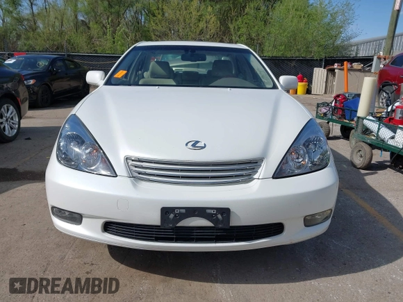 2004 Lexus ES 350 with VIN JTHBA30G945001806, listed as a IAAI auction lot 42027534 with 132,323 mi miles and . Bid and sale history available at DreamBid. Image 12.