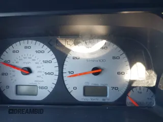 1991 Volkswagen Golf с VIN 3VWDK21G2MM035741, выставлен на аукционе IAAI как лот 41414381 с пробегом Не указан миль и . История ставок и продаж доступна на DreamBid. Изображение 7.