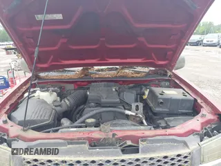 2006 Chevrolet Colorado Work Truck z VIN 1GCCS148068226482, wystawiony jako IAAI lot #42487633 z przebiegiem 121 896 mil mil oraz . Historia ofert i sprzedaży dostępna na DreamBid. Obrazek 10.