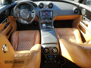 2017 Jaguar XJ with VIN SAJWJ2GD0H8W07154, listed as a Copart auction lot 42090375 with 66,546 mi miles and Salvage Title. Bid and sale history available at carsss.com. Image 8.