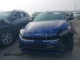 2023 Kia Forte LXS z VIN 3KPF24AD7PE652788, wystawiony jako IAAI lot #41854554 z przebiegiem 48 674 mil mil oraz . Historia ofert i sprzedaży dostępna na DreamBid. Obrazek 13.