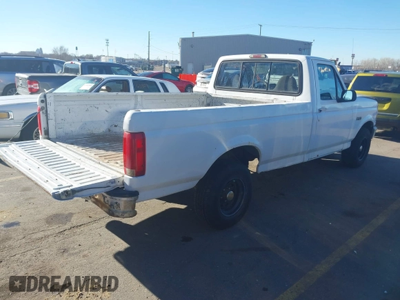 1995 Ford F-150 with VIN 1FTDF15Y4SLC02751, listed as a IAAI auction lot 41689464 with 366,344 mi miles. Bid and sale history available at carsss.com. Image 4.