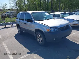 2007 Ford Escape XLT с VIN 1FMYU03Z17KA62602, выставлен на аукционе IAAI как лот 41995587 с пробегом 252 915 миль миль и . История ставок и продаж доступна на DreamBid. Изображение 1.