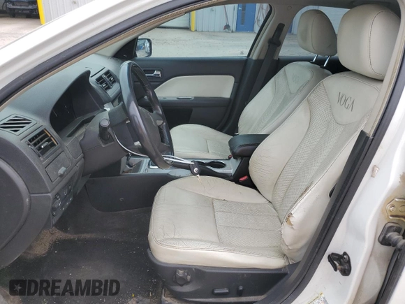 2010 Mercury Milan Premier with VIN 3MEHM0JG5AR602590, listed as a Copart auction lot 61088335 with Not provided miles and Salvage title. Bid and sale history available at DreamBid. Image 7.