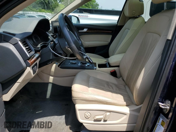 2018 Audi Q5 Premium Plus with VIN WA1BNBFY3J2043153, listed as a Copart auction lot 61802755 with 34,583 mi miles and Salvage title. Bid and sale history available at DreamBid. Image 7.