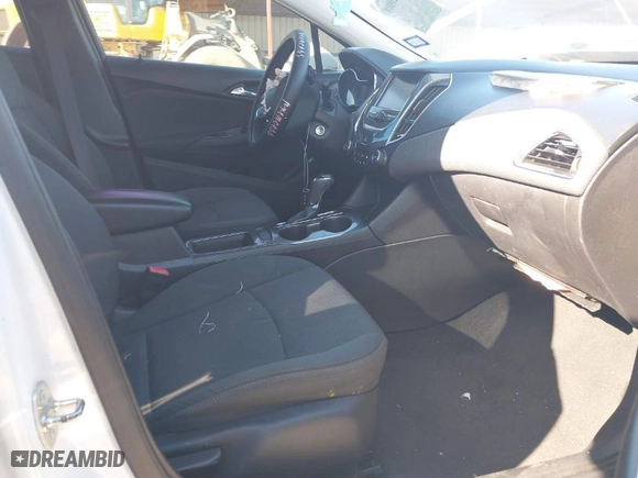2017 Chevrolet Cruze LT with VIN 1G1BE5SM9H7229859, listed as a IAAI auction lot 41620008 with 123,741 mi miles. Bid and sale history available at carsss.com. Image 5.