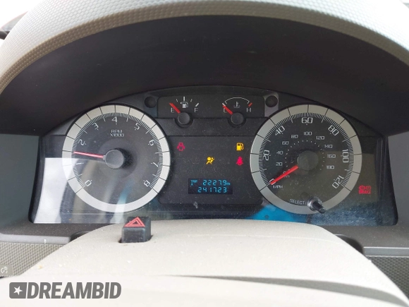 2008 Ford Escape XLT with VIN 1FMCU93168KE53335, listed as a IAAI auction lot 41935885 with 241,723 mi miles. Bid and sale history available at carsss.com. Image 7.