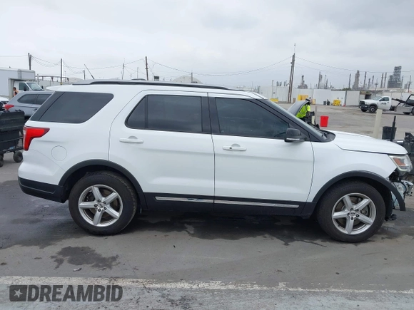 2018 Ford Explorer XLT with VIN 1FM5K7D8XJGC01269, listed as a IAAI auction lot 42358408 with 153,105 mi miles and . Bid and sale history available at DreamBid. Image 14.