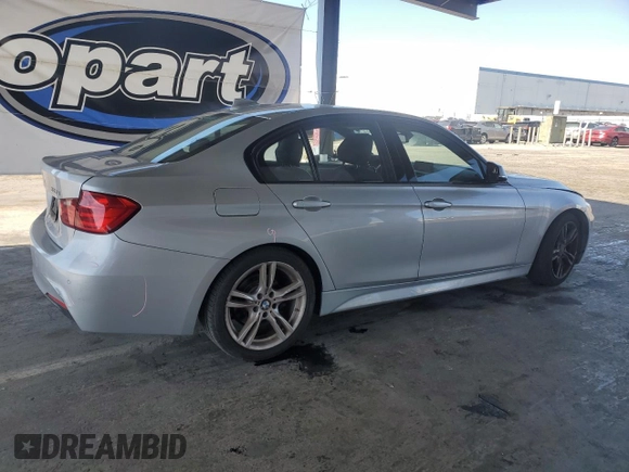 2013 BMW 3 Series 328i z VIN WBA3C1C53DF437508, wystawiony jako Copart lot #58210665 z przebiegiem 77 982 mil mil oraz Szkoda całkowita • Salvage title. Historia ofert i sprzedaży dostępna na DreamBid. Obrazek 3.
