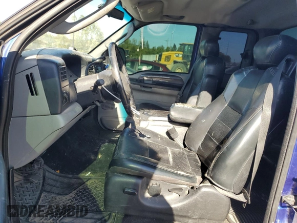 2003 Ford F-250 XL with VIN 1FTNX21L33EB28441, listed as a Copart auction lot 72505504 with 243,846 mi miles and Salvage Title. Bid and sale history available at DreamBid. Image 7.