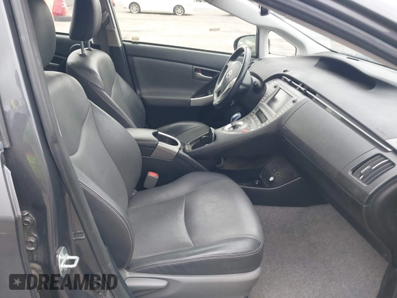 2015 Toyota Prius Four with VIN JTDKN3DU4F1997127, listed as a IAAI auction lot 42194940 with 100,598 mi miles and . Bid and sale history available at DreamBid. Image 5.