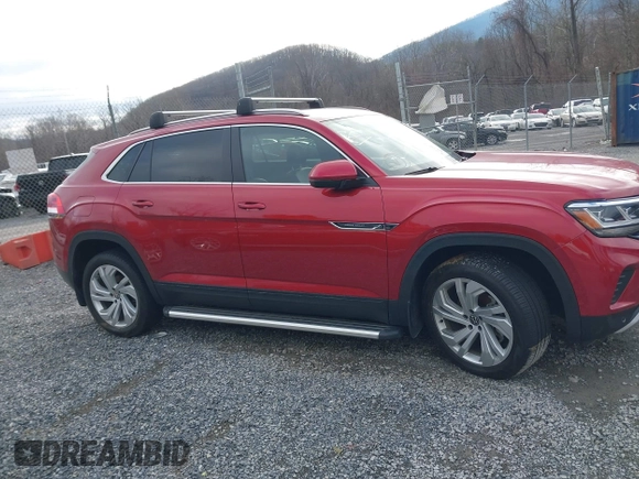 2021 Volkswagen Atlas SEL with VIN 1V2BE2CA7MC209782, listed as a IAAI auction lot 41148446 with 38,099 mi miles and . Bid and sale history available at DreamBid. Image 13.