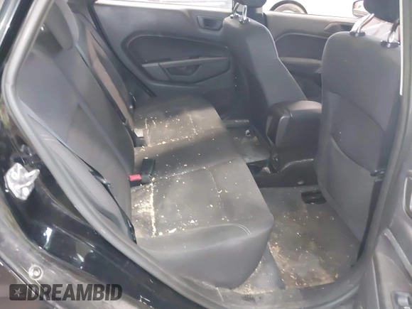 2018 Ford Fiesta SE z VIN 3FADP4BJ3JM141658, wystawiony jako IAAI lot #41737201 z przebiegiem 92 078 mil mil oraz . Historia ofert i sprzedaży dostępna na DreamBid. Obrazek 8.
