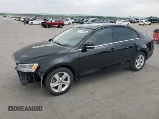 2012 Volkswagen Jetta TDI w/Premium & Nav z VIN 3VWLL7AJ7CM017820, wystawiony jako Copart lot #51451865 z przebiegiem 171 988 mil mil oraz Szkoda całkowita • Salvage title. Historia ofert i sprzedaży dostępna na DreamBid. Obrazek 1.