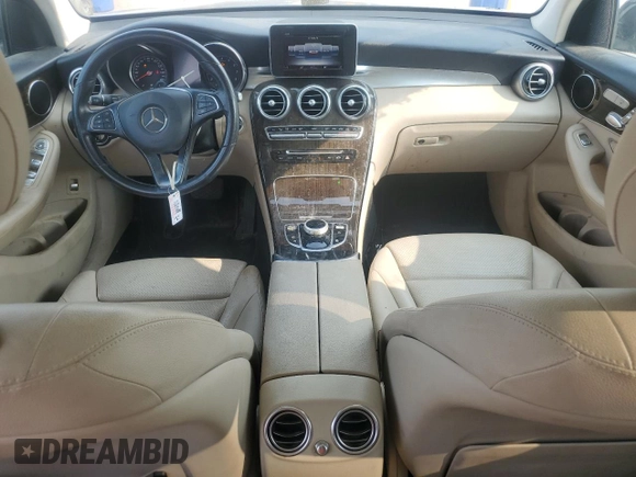 2019 Mercedes-Benz GLC 300 with VIN WDC0G4JB1KF589640, listed as a Copart auction lot 58908725 with 98,190 mi miles and Salvage title. Bid and sale history available at DreamBid. Image 8.