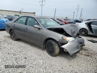 2006 Toyota Camry STD z VIN 4T1BE32K16U725548, wystawiony jako Copart lot #52083245 z przebiegiem Nie podano mil oraz Szkoda całkowita • Salvage title. Historia ofert i sprzedaży dostępna na DreamBid. Obrazek 4.