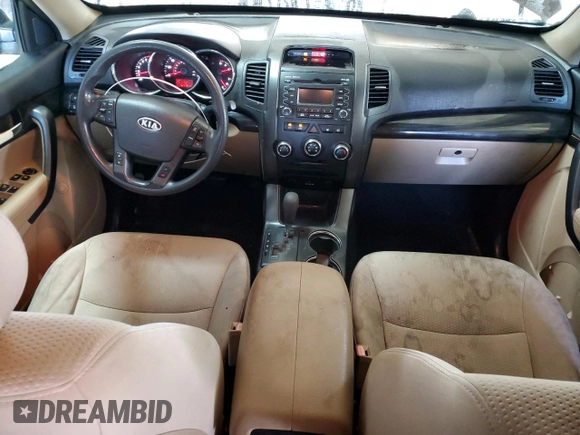 2011 Kia Sorento LX with VIN 5XYKTDA28BG109682, listed as a Copart auction lot 47684835 with 164,381 mi miles and Clean Title. Bid and sale history available at carsss.com. Image 8.