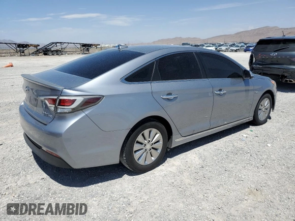 2016 Hyundai Sonata Hybrid SE with VIN KMHE24L18GA042198, listed as a Copart auction lot 61177343 with 95,810 mi miles. Bid and sale history available at carsss.com. Image 3.