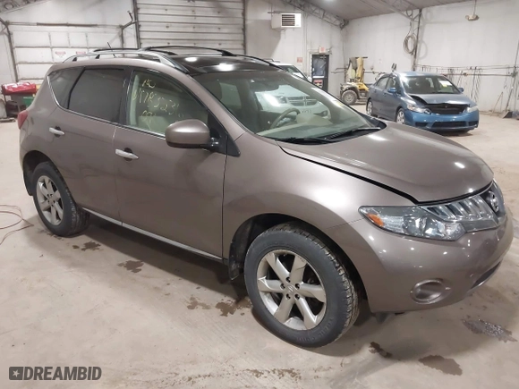 2009 Nissan Murano SL with VIN JN8AZ18W99W207669, listed as a IAAI auction lot 41783236 with 175,141 mi miles. Bid and sale history available at carsss.com. Image 1.
