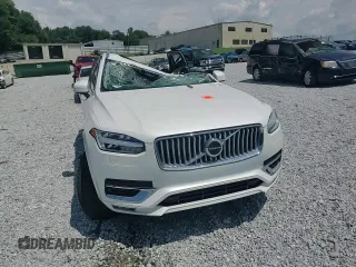 2024 Volvo XC90 Core Bright Theme with VIN YV4L12PK4R1146743, listed as a Copart auction lot 66344544 with 0 mi miles and Salvage Title. Bid and sale history available at carsss.com. Image 12.