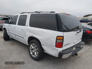 2004 GMC Yukon XL SLT with VIN 1GKEC16Z94J313593, listed as a IAAI auction lot 41632013 with 225,624 mi miles. Bid and sale history available at carsss.com. Image 3.