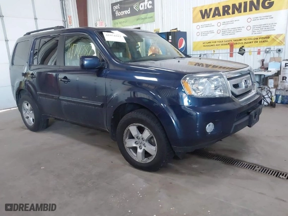 2011 Honda Pilot EX with VIN 5FNYF4H43BB022885, listed as a IAAI auction lot 41974287 with 249,080 mi miles. Bid and sale history available at carsss.com. Image 1.