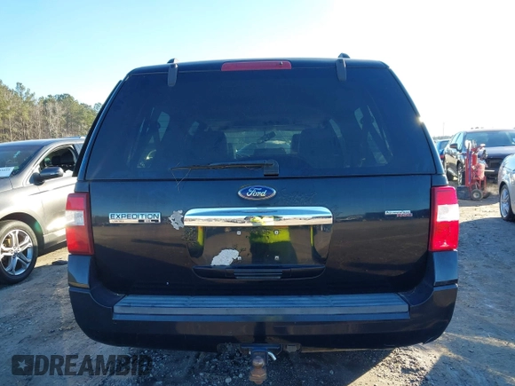 2007 Ford Expedition EL Limited with VIN 1FMFK19597LA84414, listed as a IAAI auction lot 41321189 with 1 mi miles. Bid and sale history available at carsss.com. Image 16.