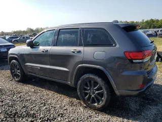 2018 Jeep Grand Cherokee Laredo E with VIN 1C4RJFAG5JC148230, listed as a Copart auction lot 70460154 with 0 mi miles and Salvage Title. Bid and sale history available at carsss.com. Image 2.