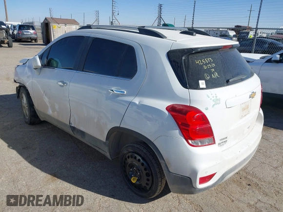 2019 Chevrolet Trax LT with VIN 3GNCJLSB0KL150987, listed as a IAAI auction lot 41408466 with 113,451 mi miles and . Bid and sale history available at carsss.com. Image 3.