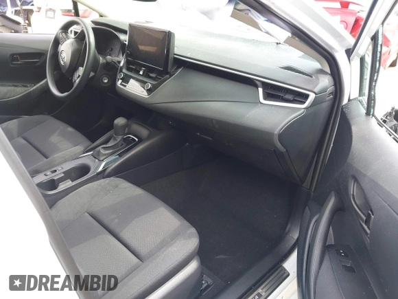 2025 Toyota Corolla LE z VIN 5YFB4MDE2SP229685, wystawiony jako IAAI lot #42083388 z przebiegiem 2 655 mil mil oraz . Historia ofert i sprzedaży dostępna na DreamBid. Obrazek 5.