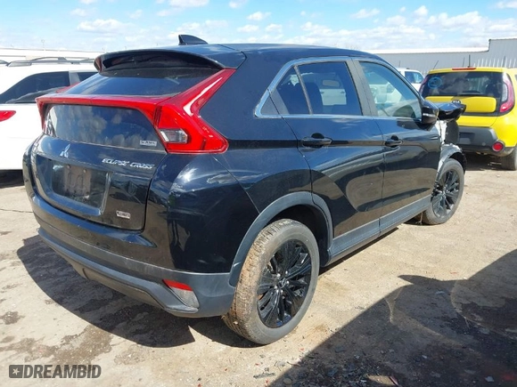 2018 Mitsubishi Eclipse Cross LE with VIN JA4AT4AA3JZ070139, listed as a IAAI auction lot 41726110 with 11,296 mi miles. Bid and sale history available at carsss.com. Image 4.