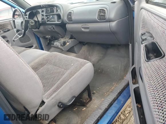 2001 Dodge Ram 2500 with VIN 3B7KC26Z81M508040, listed as a Copart auction lot 80228204 with 266,621 mi miles and Clean Title. Bid and sale history available at carsss.com. Image 8.