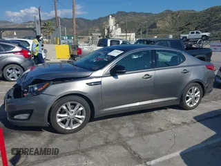 2013 Kia Optima EX z VIN 5XXGN4A70DG252497, wystawiony jako IAAI lot #42145025 z przebiegiem 90 867 mil mil oraz . Historia ofert i sprzedaży dostępna na DreamBid. Obrazek 15.
