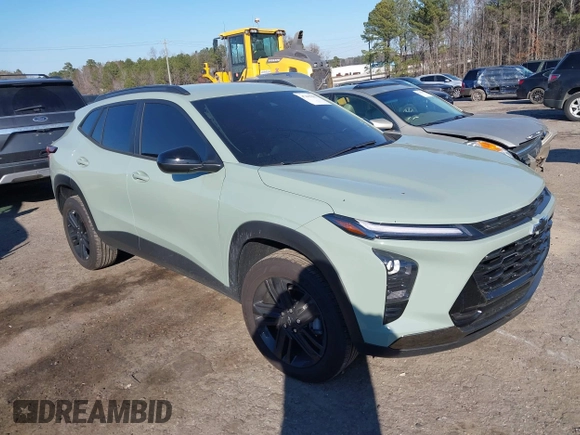 2025 Chevrolet Trax ACTIV with VIN KL77LKEP5SC107857, listed as a IAAI auction lot 41635293 with 5,924 mi miles and . Bid and sale history available at DreamBid. Image 1.