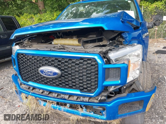 2020 Ford F-150 XL z VIN 1FTEW1CP7LFB85202, wystawiony jako IAAI lot #42363113 z przebiegiem 79 557 mil mil oraz . Historia ofert i sprzedaży dostępna na DreamBid. Obrazek 6.