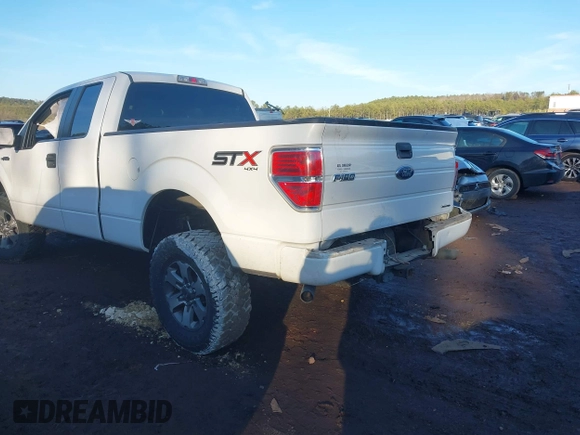 2014 Ford F-150 XL with VIN 1FTFX1EF0EFA23615, listed as a IAAI auction lot 41443935 with 241,426 mi miles. Bid and sale history available at carsss.com. Image 3.