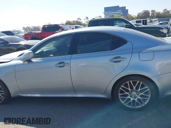 2008 Lexus IS 350 with VIN JTHBE262585020076, listed as a IAAI auction lot 41858756 with 98,045 mi miles and . Bid and sale history available at DreamBid. Image 13.