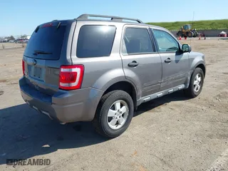 2012 Ford Escape XLT with VIN 1FMCU0D72CKC85247, listed as a IAAI auction lot 41986998 with 176,092 mi miles. Bid and sale history available at carsss.com. Image 4.