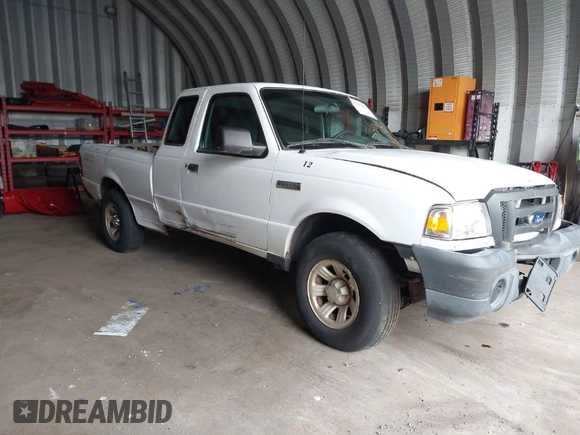 2009 Ford Ranger XL with VIN 1FTZR15E79PA44573, listed as a IAAI auction lot 41997025 with 45,141 mi miles. Bid and sale history available at carsss.com. Image 1.