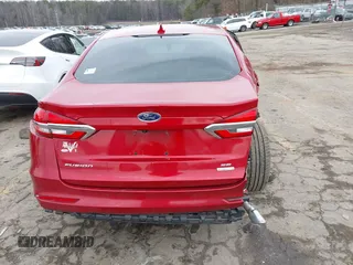 2020 Ford Fusion SE with VIN 3FA6P0HD5LR252186, listed as a IAAI auction lot 41394708 with 99,092 mi miles. Bid and sale history available at carsss.com. Image 16.