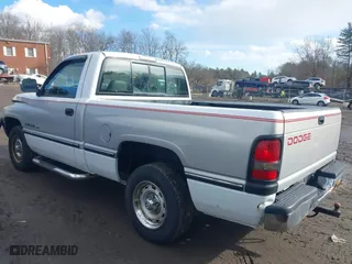 1996 Dodge Ram 1500 with VIN 1B7HC16Y3TJ181980, listed as a IAAI auction lot 41427233 with 126,424 mi miles. Bid and sale history available at carsss.com. Image 3.