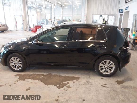 2017 Volkswagen Golf S with VIN 3VW217AU5HM070082, listed as a IAAI auction lot 41612270 with 181,643 mi miles and . Bid and sale history available at DreamBid. Image 14.