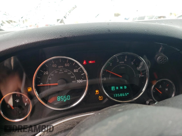 2016 Jeep Wrangler Unlimited Sport with VIN 1C4BJWDG4GL144417, listed as a Copart auction lot 45566405 with 135,865 mi miles and Salvage title. Bid and sale history available at DreamBid. Image 9.