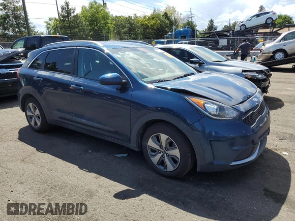 2018 Kia Niro FE with VIN KNDCB3LC3J5153586, listed as a Copart auction lot 67864184 with 86,574 mi miles and Salvage Title. Bid and sale history available at carsss.com. Image 4.